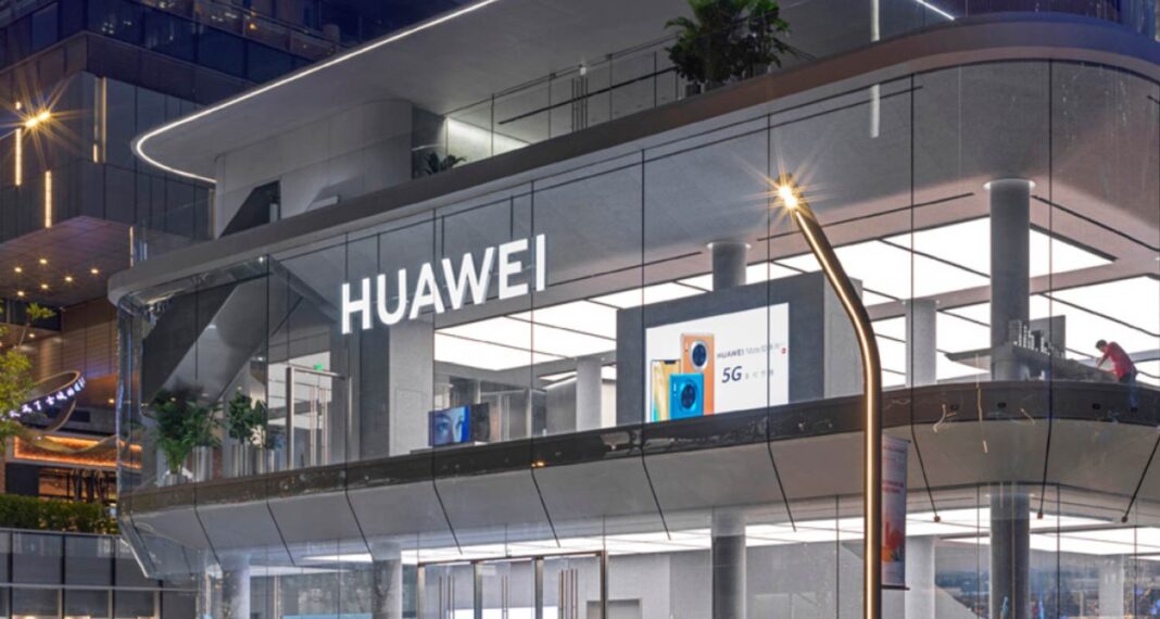 Huawei’s Betrayal of the West: The Rise of a New Operating System