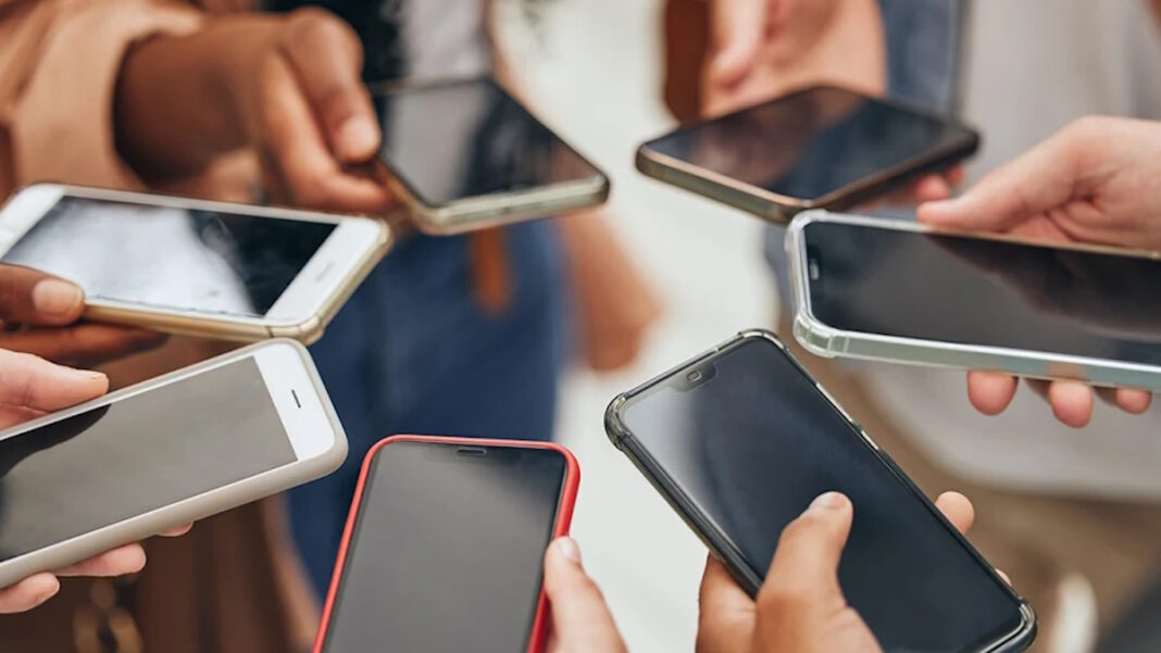 The Cheap Smartphone Apocalypse: How the masses are complicit in their own digital suffocation